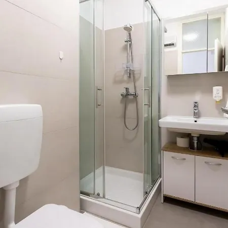 Apartment With Wifi - 24237 Porec